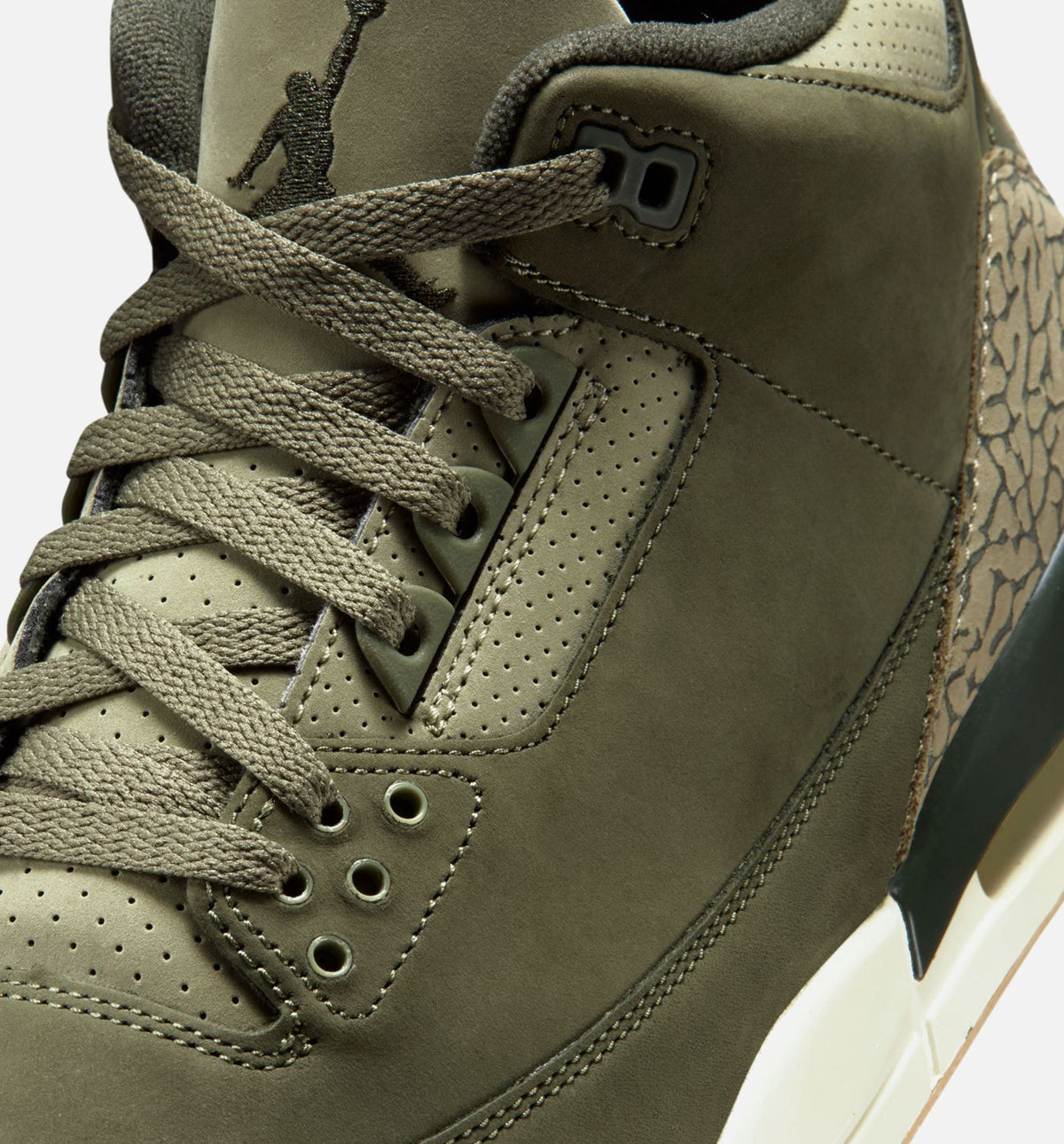 Air Jordan 3 Retro Men's Sneakers – Medium Olive