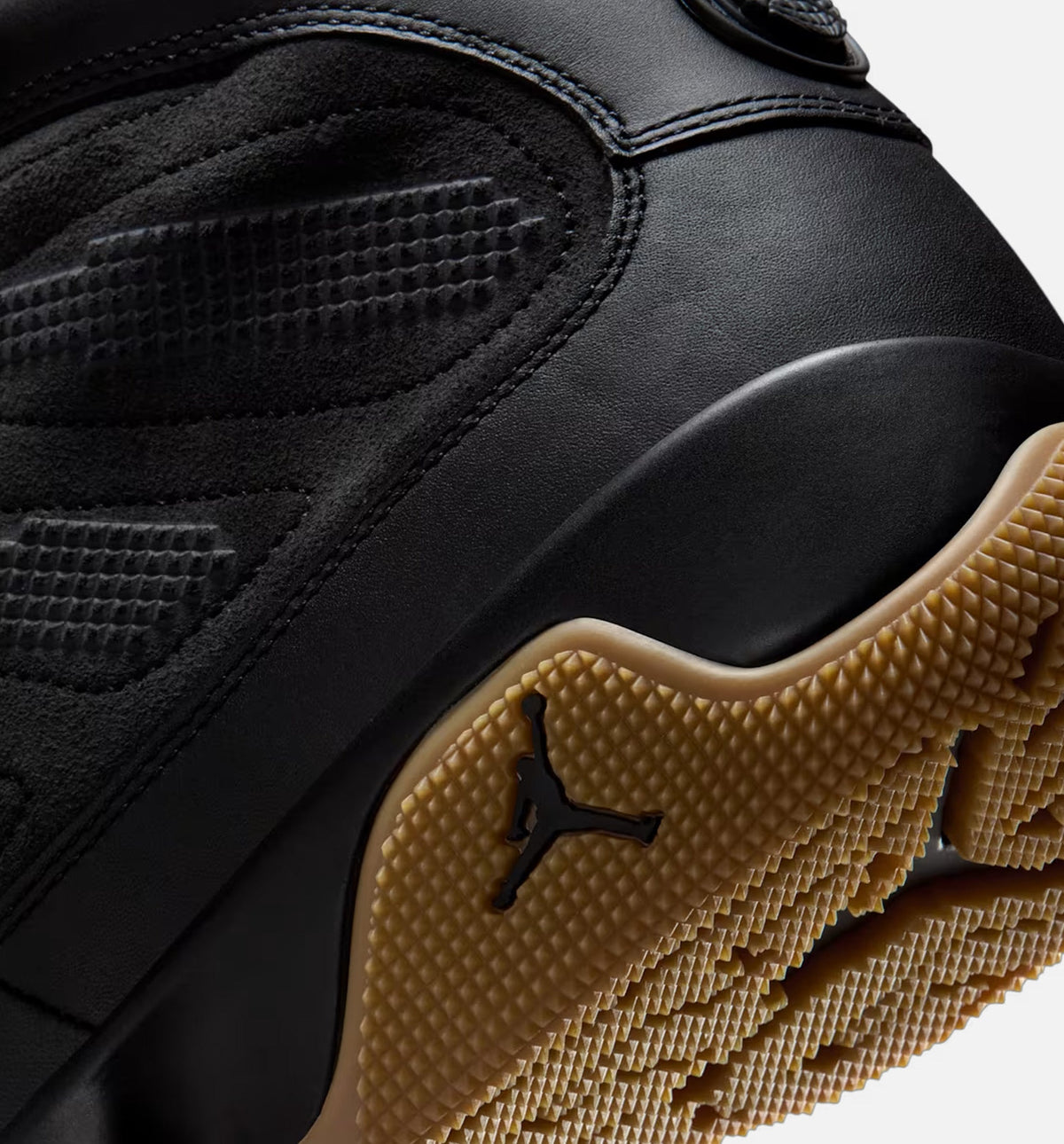 Air Jordan 9 Retro Men's Lifestyle Boots – Black/Gum Light Brown