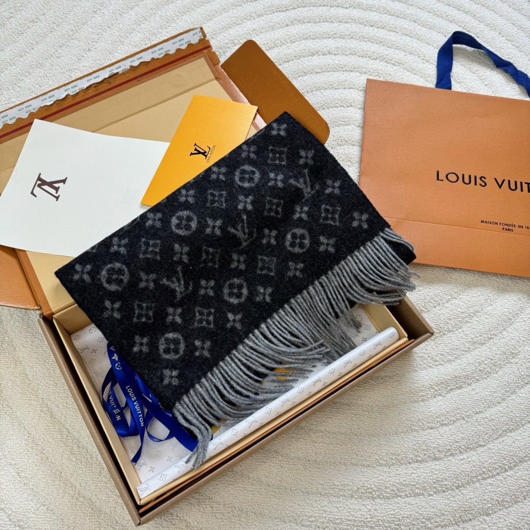 Louis Vuitton Reversible Monogram Fringed Scarf